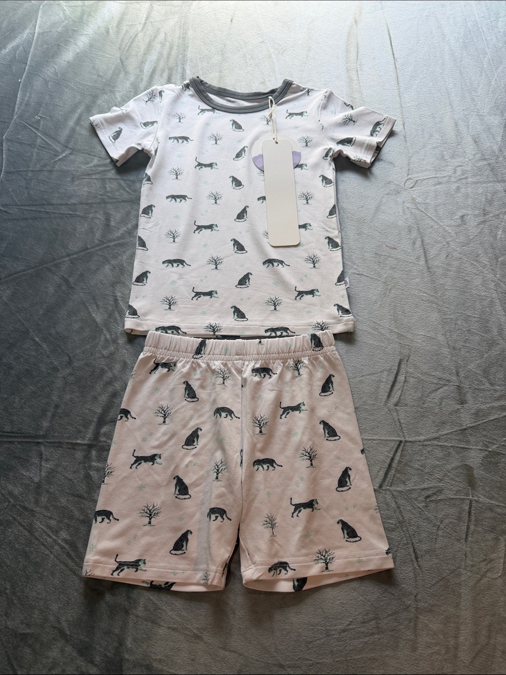 Bubble Baby Kids Short Sleeve Pajama Set in Light Gray with Animal Print Size 3T